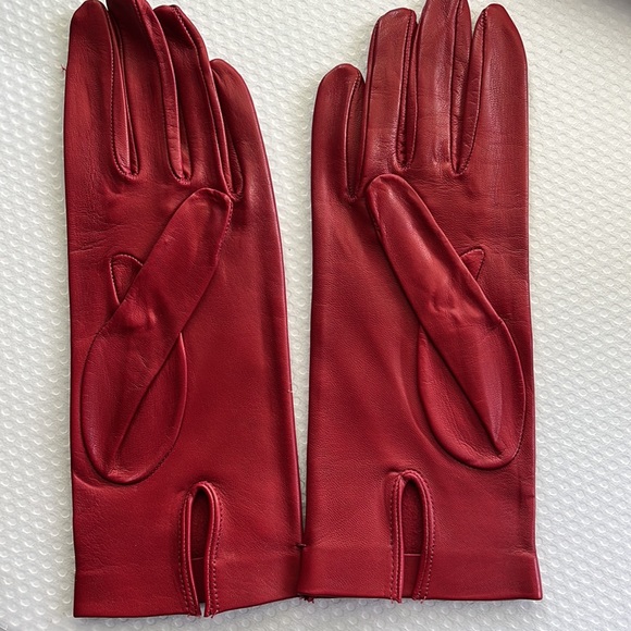NWOT Italian Leather kid gloves / Red / Size 5.5-6 - Picture 2 of 9